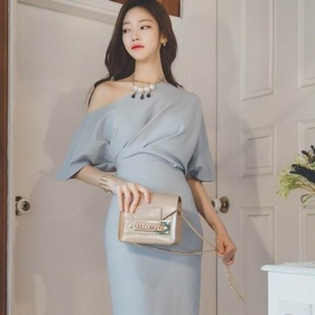 韓版名媛春裝新款性感女神唯美斜肩包臀開衩連身裙洋裝